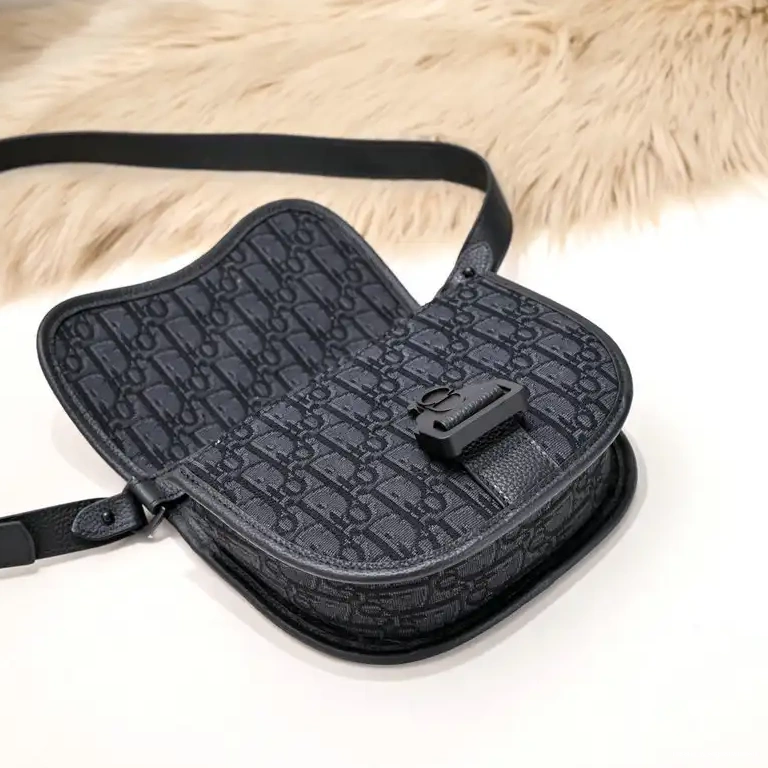 Fashionrepsfam ru Dio 2209YZ0031 Bag 0605